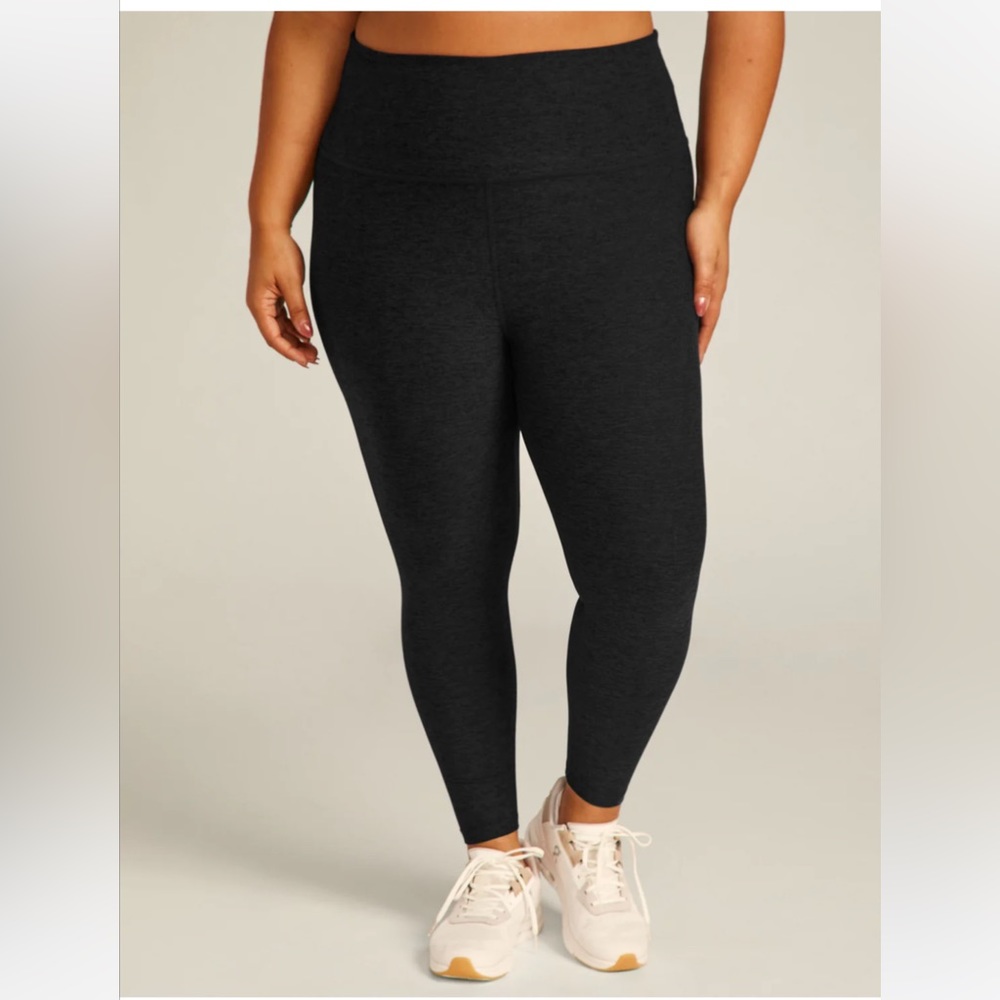 Beyond Yoga, Darkest Night, Spacedye Caught in the Midi High waisted legging